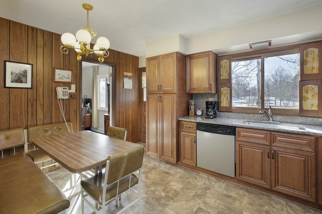 1521 Central Ave, Deerfield, IL 60015 photo 4