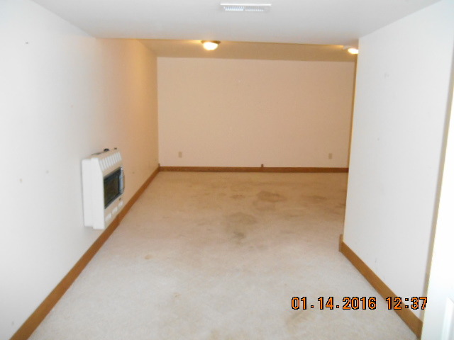 3213 W Lorient Dr, Mchenry, IL 60050 photo 13