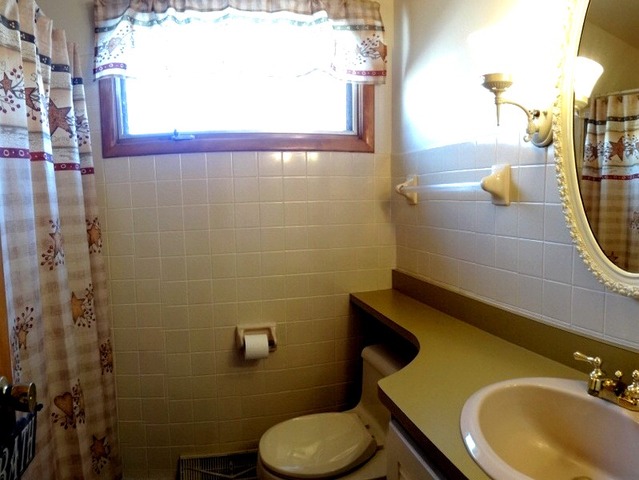 1308 Long Ct, Sterling, IL 61081 photo 11