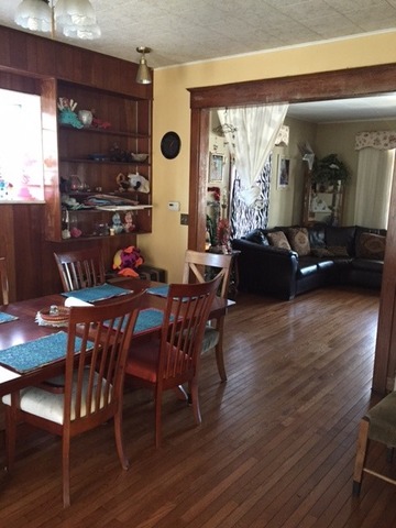 648 S 4th St, Aurora, IL 60505 photo 5