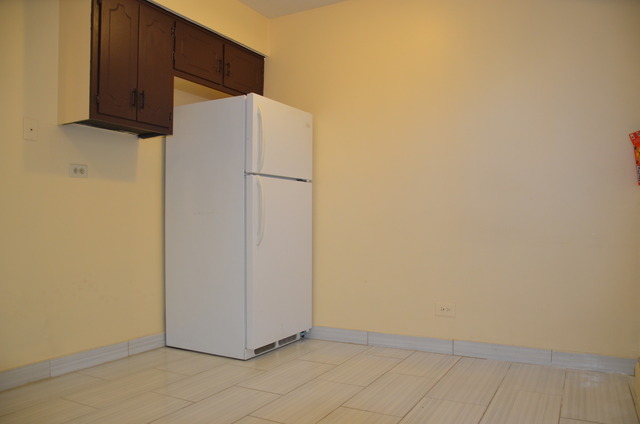 1320 S Lorraine Rd, Wheaton, IL 60189 photo 9