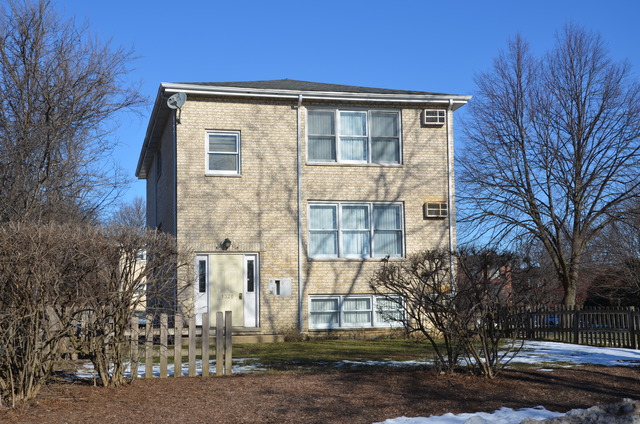 1320 S Lorraine Rd, Wheaton, IL 60189 photo 1
