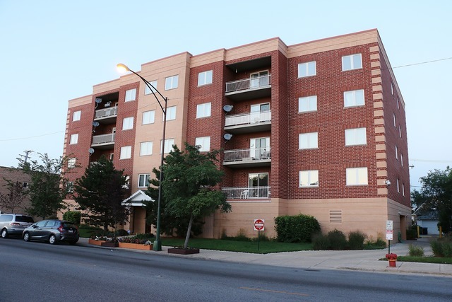 3535 N Harlem Ave #405, Chicago, IL 60634 photo 1