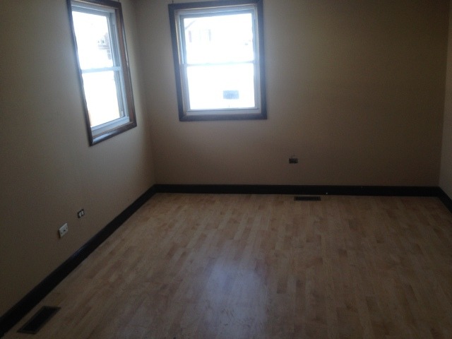 5531 S 73rd Ave, Summit Argo, IL 60501 photo 8
