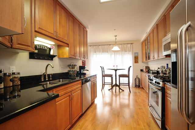 1277 E Thacker St #307, Des Plaines, IL 60016 photo 7