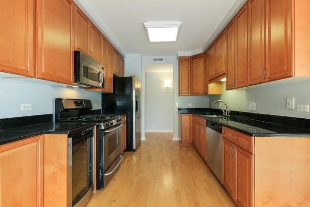 1277 E Thacker St #307, Des Plaines, IL 60016 photo 8