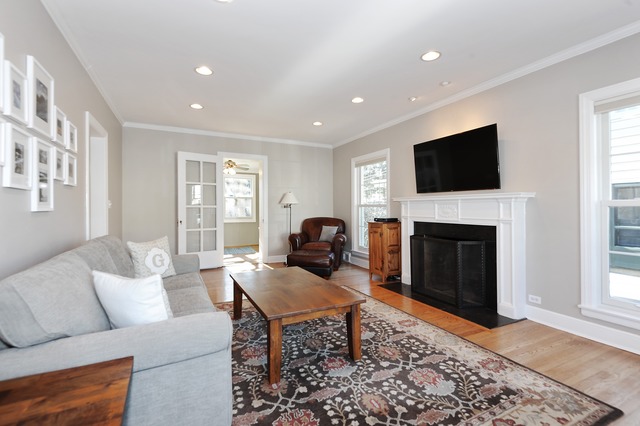 2139 Thornwood Ave, Wilmette, IL 60091 photo 3