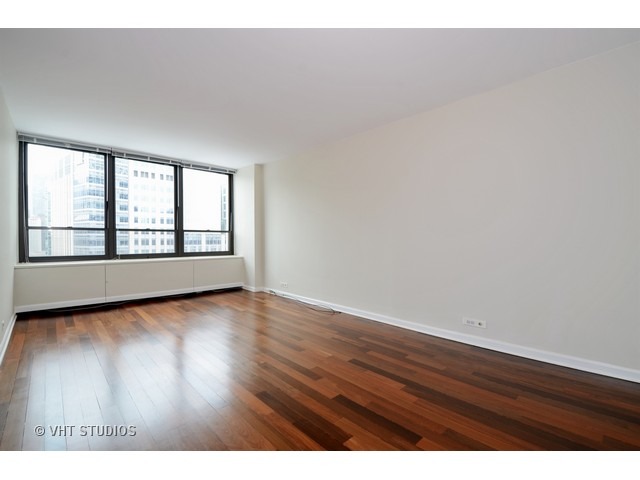 222 E Pearson St #2304, Chicago, IL 60611 photo 6