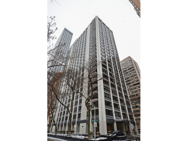 222 E Pearson St #2304, Chicago, IL 60611 photo 1
