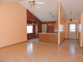 800 Rose Ln, Harvard, IL 60033 photo 2