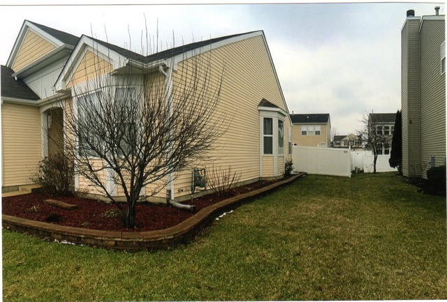 5115 Montauk Dr, Plainfield, IL 60586 photo 2