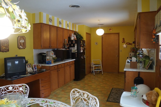 1102 Beech Dr, Dixon, IL 61021 photo 3