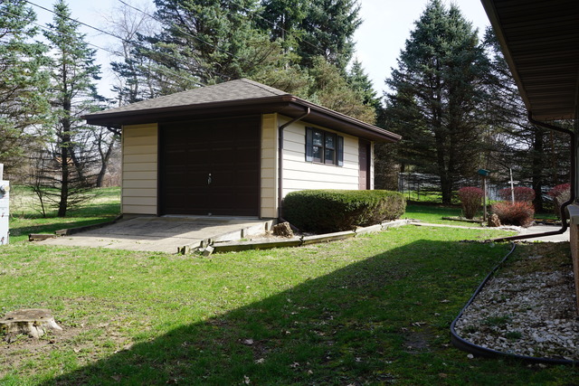 1102 Beech Dr, Dixon, IL 61021 photo 15