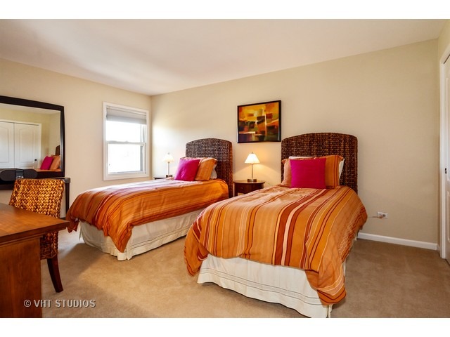1291 Cranbrook Cir, Aurora, IL 60502 photo 15