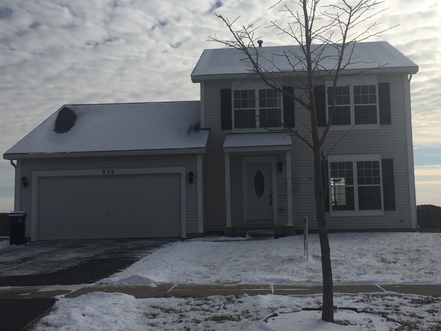 836 Grant Dr, Minooka, IL 60447 photo 1