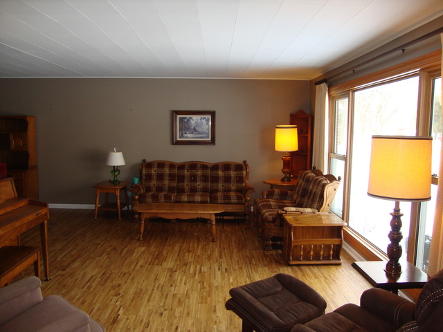 3205 Saint James St, Rolling Meadows, IL 60008 photo 3