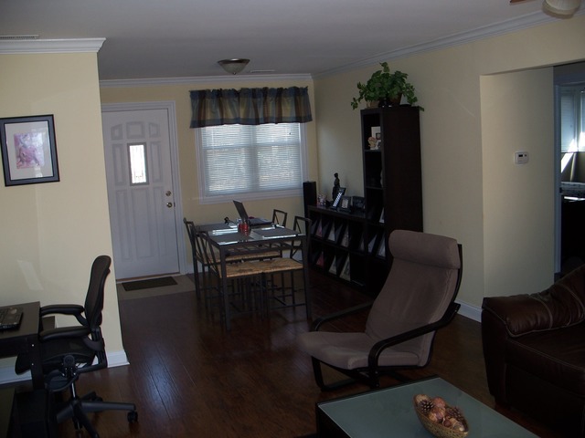 736 E Algonquin Rd, Des Plaines, IL 60016 photo 4