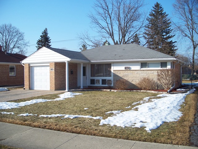 736 E Algonquin Rd, Des Plaines, IL 60016 photo 1