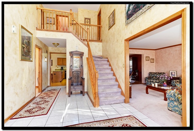 809 Dunham Ln, Bolingbrook, IL 60440 photo 2