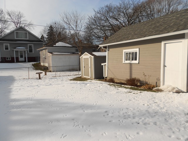 310 Wheelock St, Elgin, IL 60123 photo 10