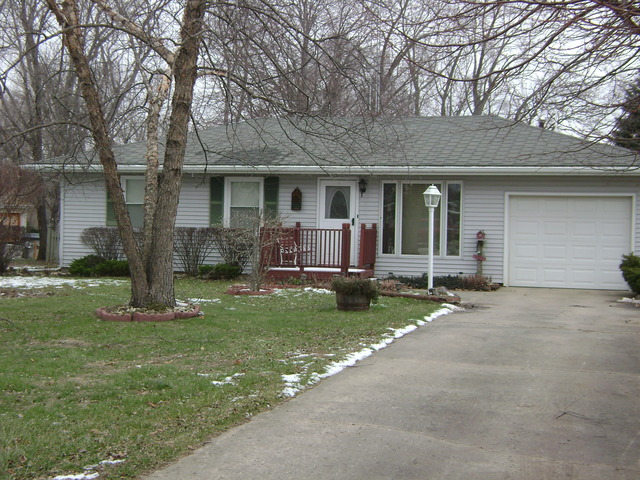 1450 Lantern Ln, Morris, IL 60450 photo 1