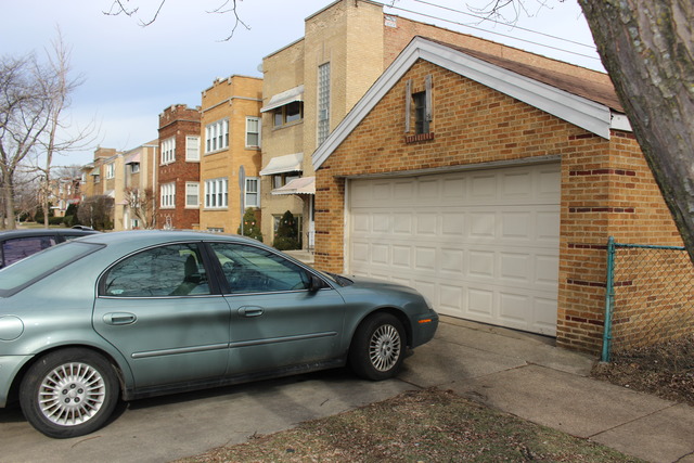 1545 S Maple Ave, Berwyn, IL 60402 photo 15