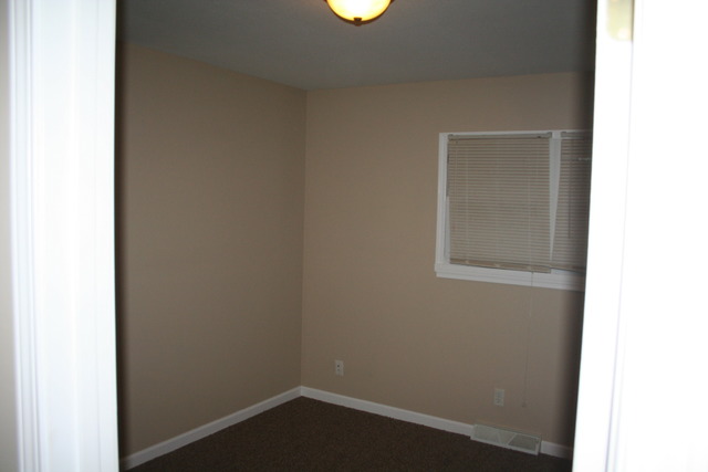 695 E Broadview Dr, Kankakee, IL 60901 photo 5