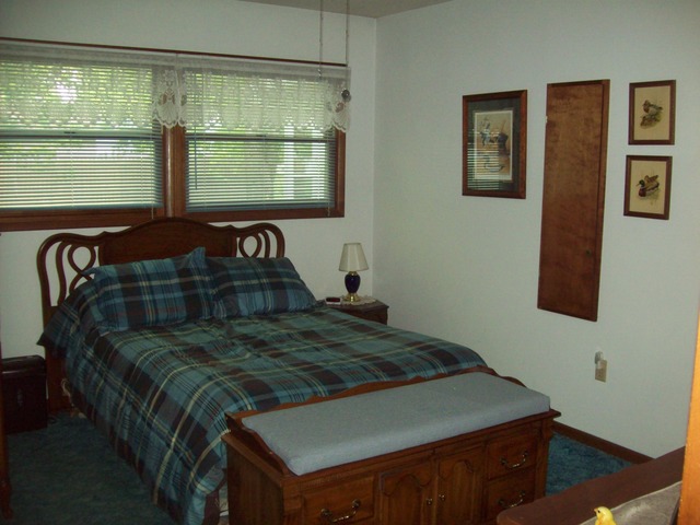 111 Clark St, Walnut, IL 61376 photo 8