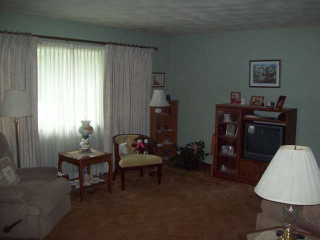 111 Clark St, Walnut, IL 61376 photo 6