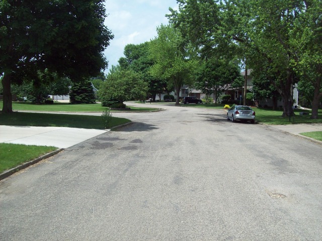 111 Clark St, Walnut, IL 61376 photo 3