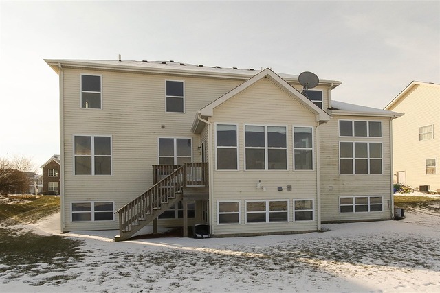 216 Primrose Ln, Bartlett, IL 60103 photo 24