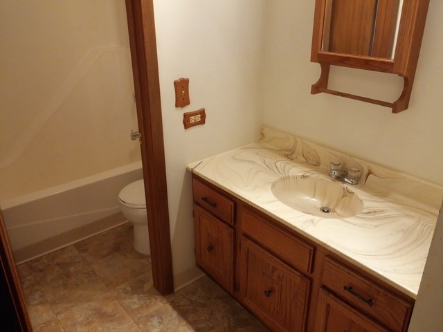 204 Kenneth Cir, Elgin, IL 60120 photo 19