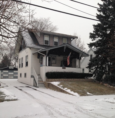 5916 W Maple Ave, Berkeley, IL 60163 photo 1
