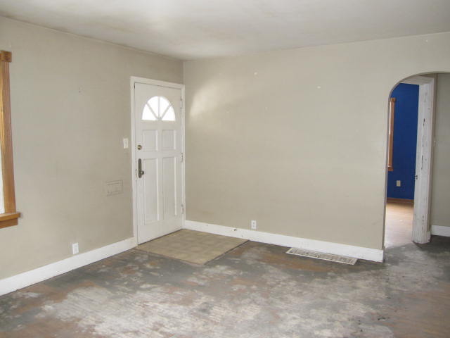 830 W Jackson St, Morris, IL 60450 photo 5