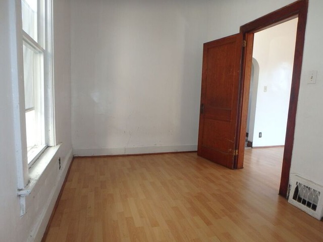 32 W 115th St, Chicago, IL 60628 photo 2