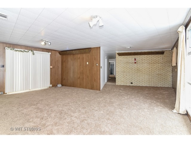 16435 St Louis Ave, Markham, IL 60428 photo 6