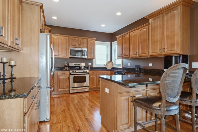 25708 Sunnymere Dr, Plainfield, IL 60585 photo 8