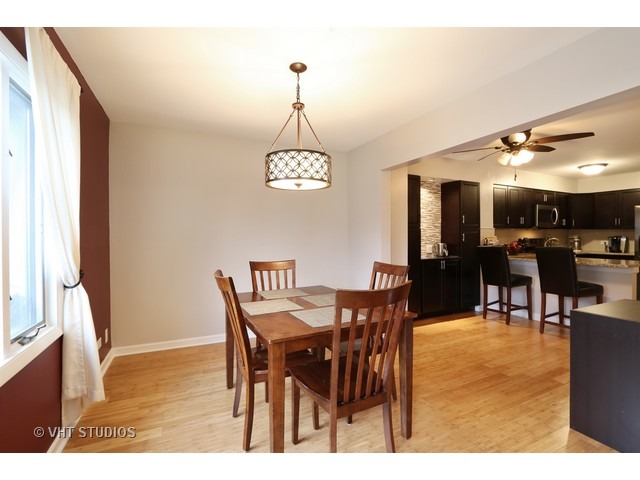 2528 Yarrow Ln, Rolling Meadows, IL 60008 photo 7