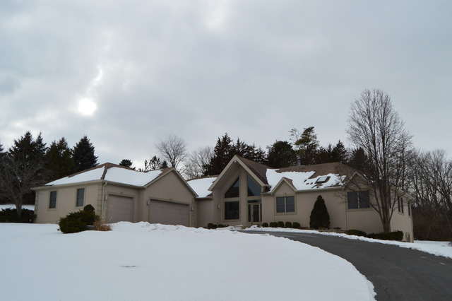 11923 Devonshire Rd, Algonquin, IL 60102 photo 1
