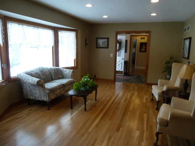 39 W465 Capulet Cir, Elgin, IL 60124 photo 5