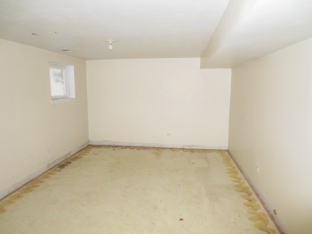 1101 Palm Dr, Wheeling, IL 60090 photo 13