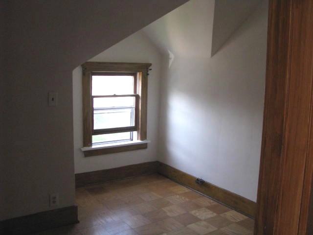 776 High St, Aurora, IL 60505 photo 8