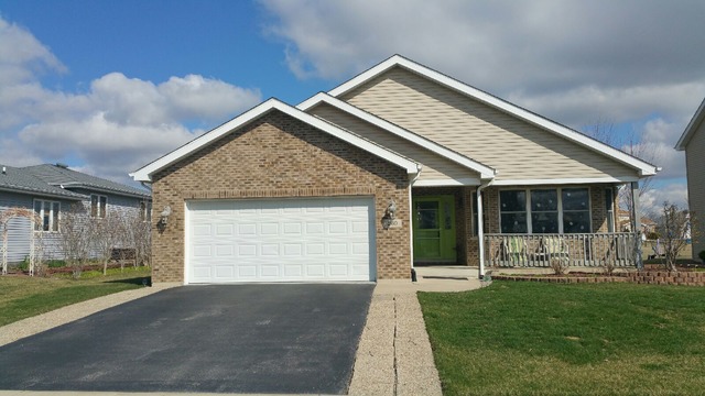 289 Mallards Cv, Beecher, IL 60401 photo 1