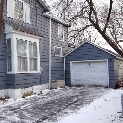 557 7th Ave, Aurora, IL 60505 photo 2