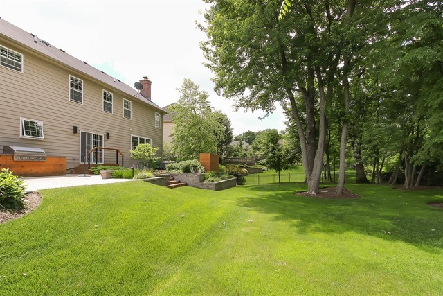 5490 Nicholson Dr, Hoffman Estates, IL 60192 photo 24