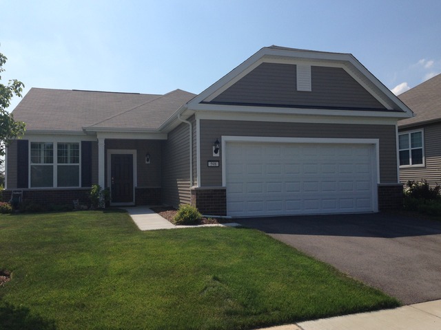 598 Tuscan View Dr, Elgin, IL 60124 photo 1