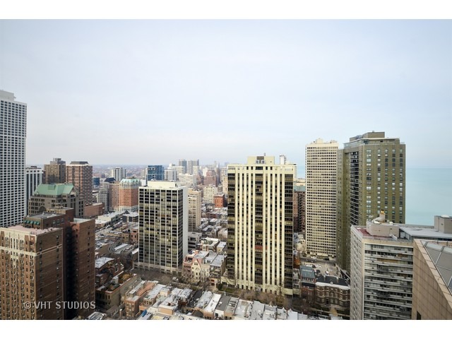100 E Walton St #37A, Chicago, IL 60611 photo 9