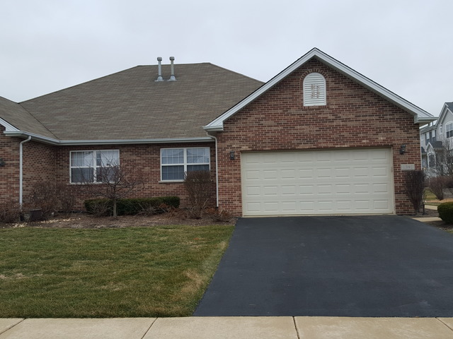 1391 Somerset Dr, Beecher, IL 60401 photo 1