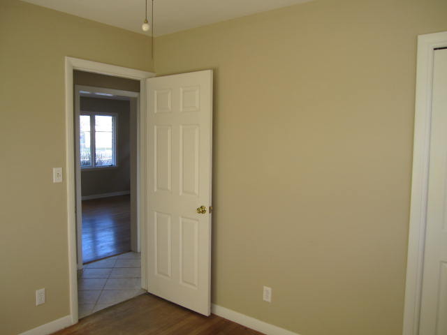 1209 State St, Ottawa, IL 61350 photo 9