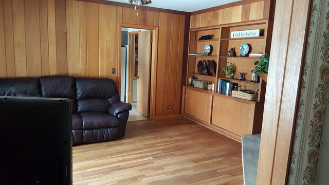 485 N Commonwealth Ave, Elgin, IL 60123 photo 9